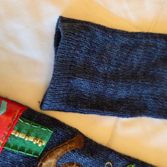 Holiday zippered cardigan sweater with reindeers sequins. Navy Size small - Picture 5 of 7